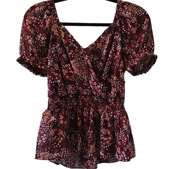 SO BRAND WOMENS JUNIOR SIZE SUMMER TOP WITH SMOCKING SIZE SMALL - Picture 2 of 15